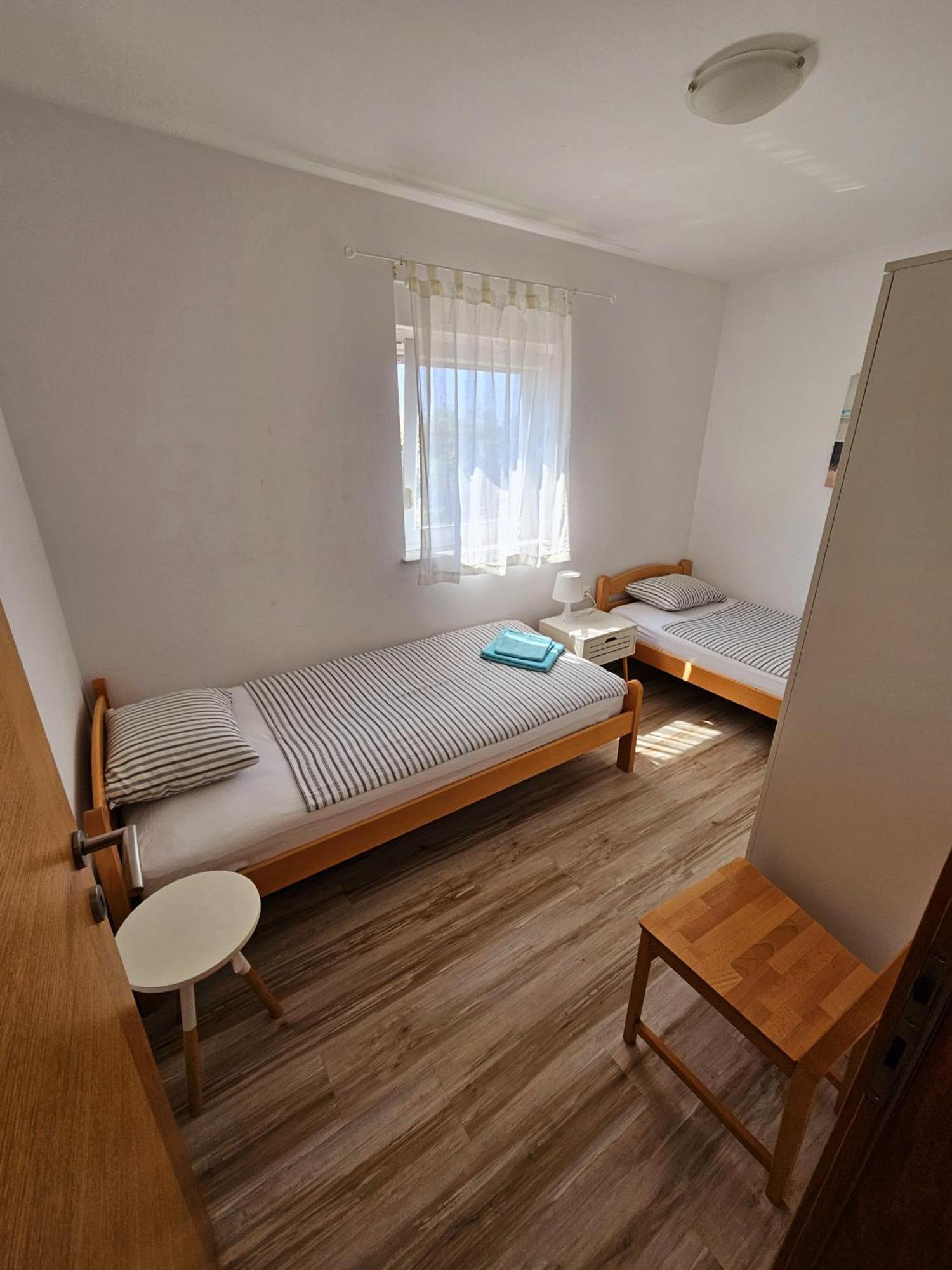 Apartments Cikac II - Modern Apartments By The Beach Mandre Esterno foto
