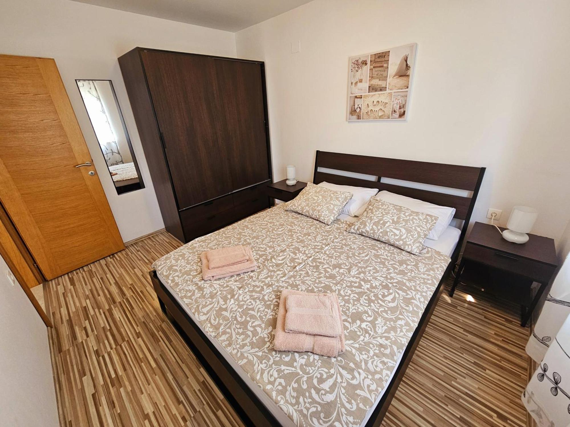 Apartments Cikac II - Modern Apartments By The Beach Mandre Esterno foto