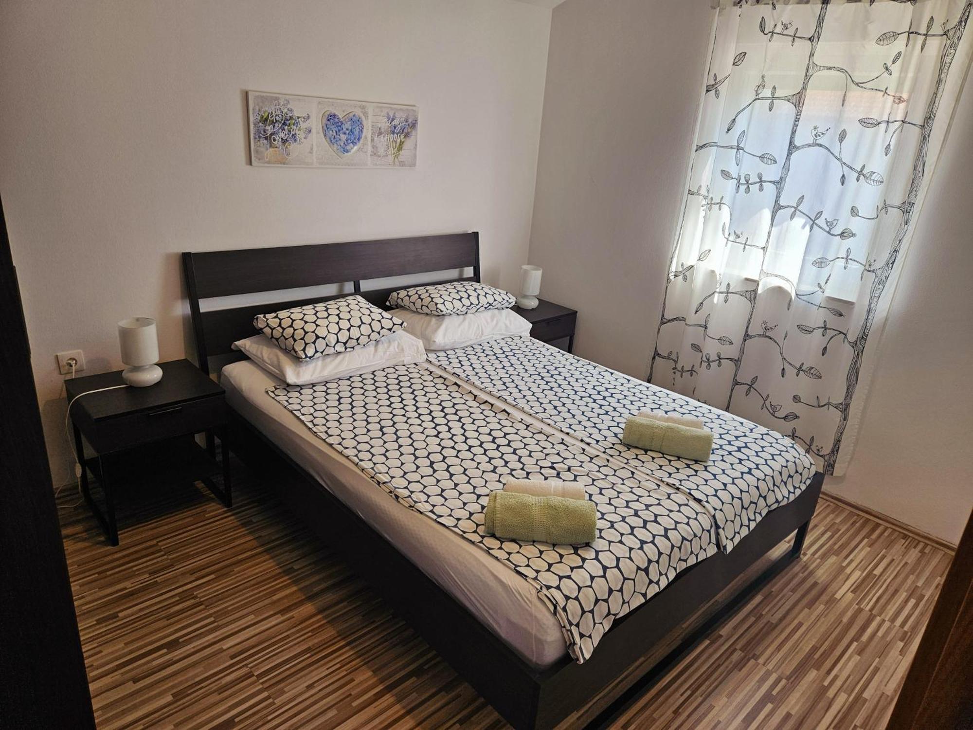 Apartments Cikac II - Modern Apartments By The Beach Mandre Esterno foto